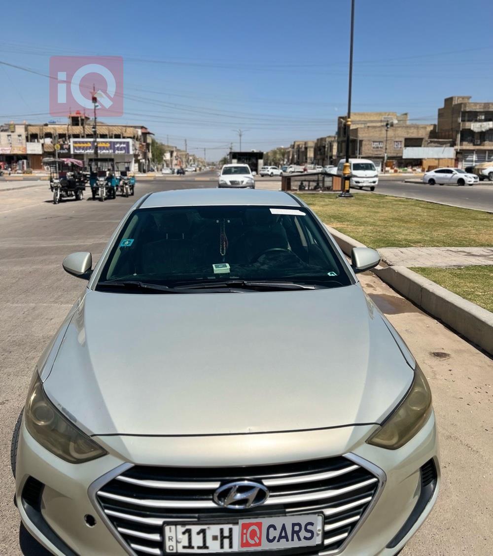 هيونداي النترا